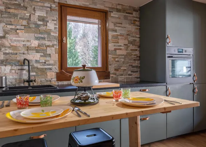 A Lovely Flat Right In The Centre Of *